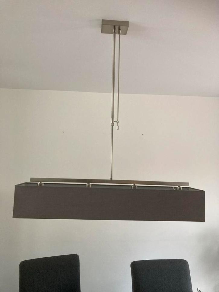 Moderne dimbare hanglamp met stoffen kap, Huis en Inrichting, Lampen | Hanglampen, Zo goed als nieuw, 75 cm of meer, Metaal, Stof
