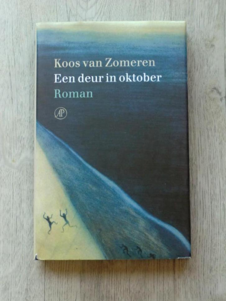Koos van Zomeren - Een deur in oktober (Hardcover met s.o.), Boeken, Literatuur, Nieuw, Ophalen of Verzenden