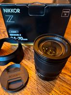 Nikon Nikkor Z 24-70mm f/4 - Zo goed als nieuw, Ophalen, Zo goed als nieuw, Standaardlens, Zoom