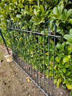 Tuinhek IJzer - 15 Meter met Betonvoeten, Tuin en Terras, Ophalen