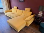 Gele lounge/hoekbank met verstelbare rugleuningen–320cm br., Huis en Inrichting, Banken | Bankstellen, Ophalen, Gebruikt, Hoekbank