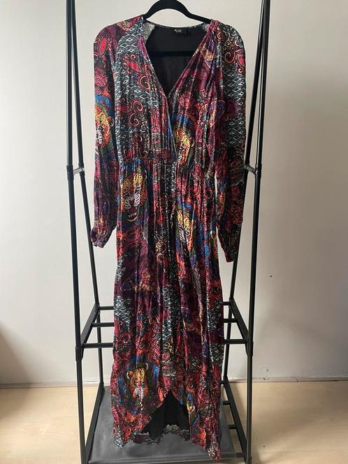 Alix the label maat M, Kleding | Dames, Jurken, Zo goed als nieuw, Maat 38/40 (M), Overige kleuren, Onder de knie, Verzenden