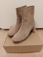 Shabbies beige suede enkellaarsjes maat 42, Kleding | Dames, Schoenen, Shabbies Amsterdam, Beige, Lage of Enkellaarzen, Nieuw