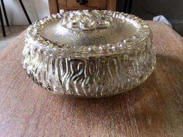 Vintage glazen plafondlamp, amberkleurig licht parelmoer beschikbaar voor biedingen