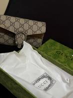 Gucci Schoudertas GG-Patroon, Sieraden, Tassen en Uiterlijk, Tassen | Damestassen, Verzenden, Zo goed als nieuw, Bruin, Schoudertasje