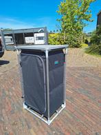 Campingkast Vrijbuiter Outdoor, 3 vaks+ opbergsysteem, Ophalen, Gebruikt, Campingkast