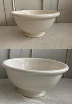P. Regout / 2x Brocante witte beslagkom, Antiek en Kunst, Antiek | Servies los, Ophalen of Verzenden