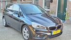 BMW 2-Serie Active Tourer 218i AUT 2015 Zwart panoramadak, 65 €/maand, Zwart, USB, Particulier
