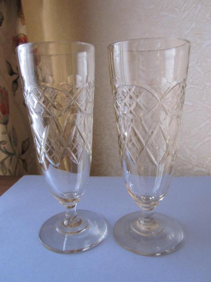 Twee antieke kristal absinth glazen - dikwandig, Antiek en Kunst, Antiek | Glas en Kristal, Verzenden