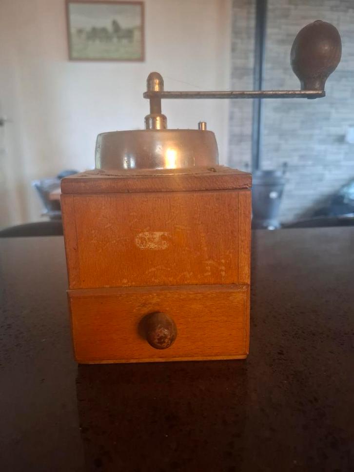 Antieke Houten Koffiemolen met Lade, Antiek en Kunst, Antiek | Keukenbenodigdheden, Ophalen of Verzenden