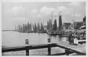 (378-359-003) Volendam De Haven beschikbaar voor biedingen