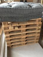 Te koop 2x palletbank met grijze KARWEI palletkussens, Ophalen of Verzenden, Zo goed als nieuw, Hout