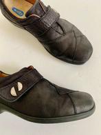 E752 Zwart leren schoenen: klitteband lage hak maat 39, Kleding | Dames, Schoenen, Wandelschoenen, Ophalen of Verzenden, Onbekend