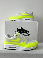 Nike Air Max 1 '87 Volt Suede (EU 44,5), Wit, Nike, Ophalen of Verzenden, Sneakers of Gympen