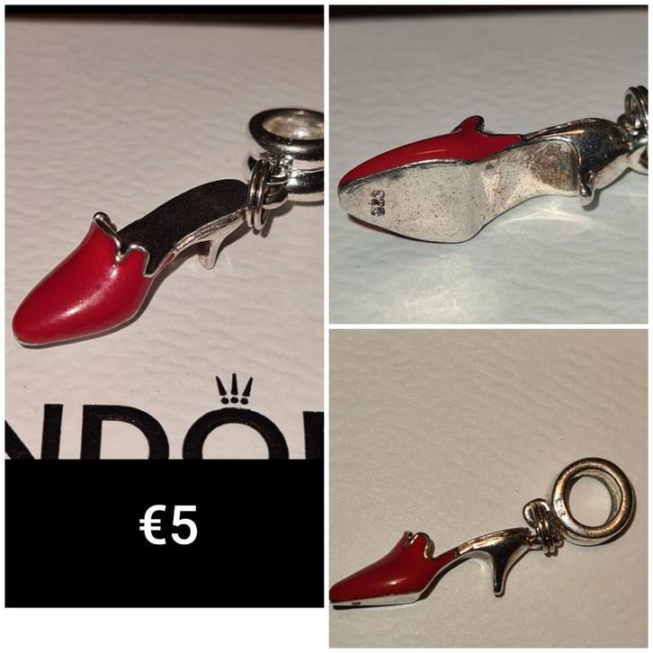 Bedel zilver met hanger hak schoen rood * meer bedels *, Sieraden, Tassen en Uiterlijk, Bedels, Zo goed als nieuw, Overige merken