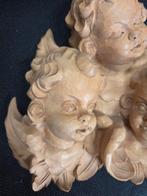 Antiek houten wanddecoratie van drie engeltjes, Antiek en Kunst, Ophalen of Verzenden