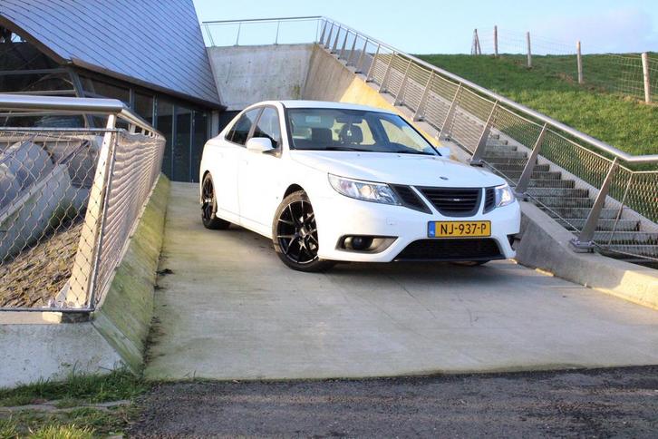 Saab 9-3 1.9 TID 155pk Sport Sedan 2011 Wit, Auto's, Saab, Particulier, Saab 9-3, ABS, Airbags, Airconditioning, Alarm, Android Auto