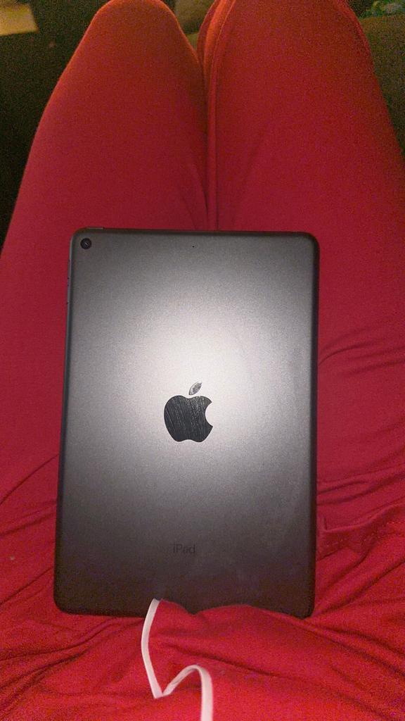 Apple iPad Mini, Computers en Software, Apple iPads, Refurbished, Apple iPad Mini, Wi-Fi, 8 inch, 32 GB, Zwart, Ophalen of Verzenden