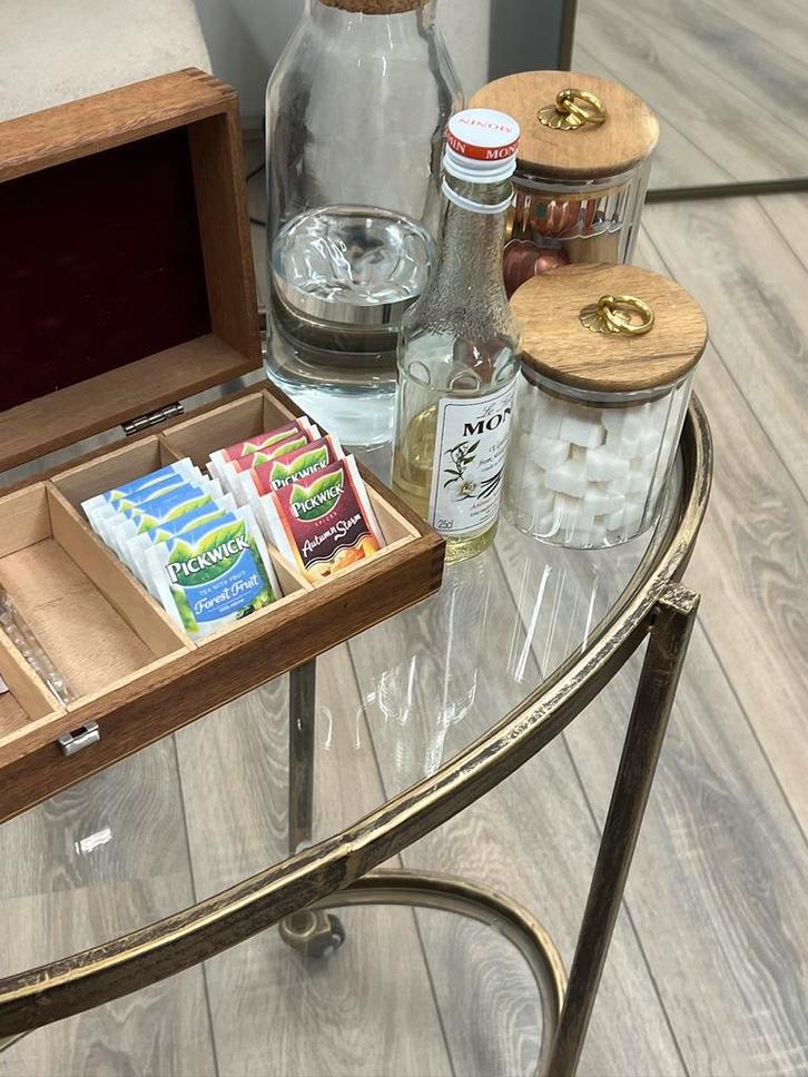 Push trolley metaal antique - Bar Cart - Serveerwagen, Huis en Inrichting, Woonaccessoires | Zuilen en Pilaren, Zo goed als nieuw