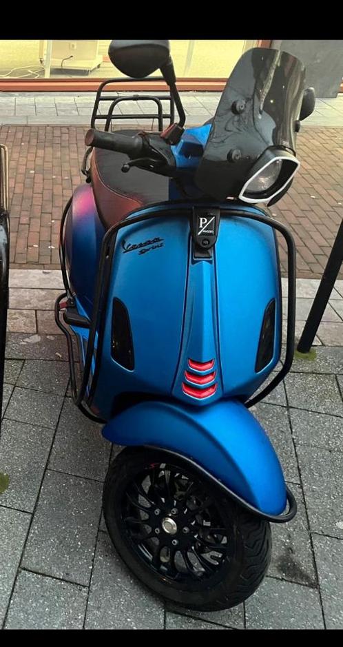Vespa Sprint 50cc 4T iGet 2020 – **BOMVOL opties**, Fietsen en Brommers, Scooters | Vespa, Zo goed als nieuw, Vespa S, Maximaal 45 km/u