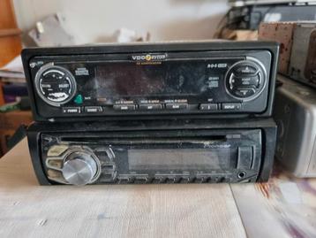 4x autoradio beschikbaar voor biedingen