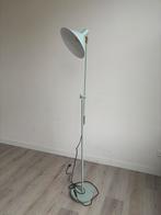 Mintgroene staande lamp, Huis en Inrichting, Lampen | Vloerlampen, Ophalen, Zo goed als nieuw, 150 tot 200 cm