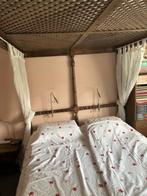 Hemelbed met 2 x elektrische bedbodems, Ophalen, Gebruikt, Bruin, Tweepersoons