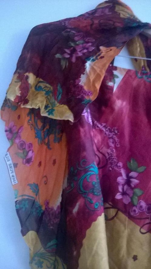 Elegante avond of feestjurk  met zijden sjaal mt 38, Kleding | Dames, Gelegenheidskleding, Zo goed als nieuw, Galajurk, Maat 38/40 (M)