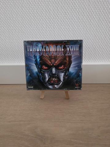 Thunderdome XVIII (deel 18) beschikbaar voor biedingen
