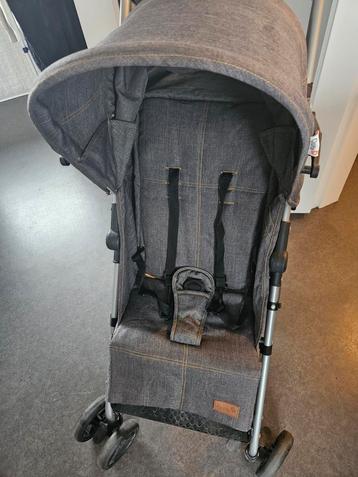 Buggy beschikbaar voor biedingen