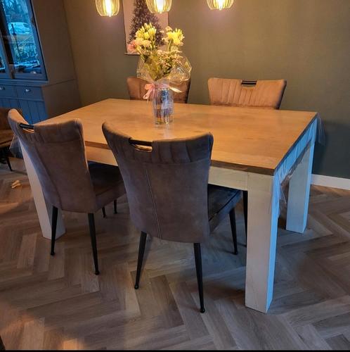 Eettafel met 4 stoelen, Huis en Inrichting, Complete eetkamers, Gebruikt, Ophalen