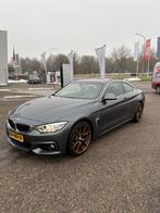 BMW 4-Serie 420IA 2.0 2016 Grijs, Auto's, BMW, 1998 cc, Achterwielaandrijving, Zwart, 4 stoelen