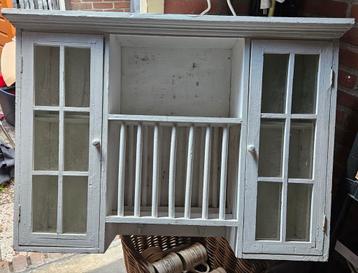 Brocante bordenrek beschikbaar voor biedingen