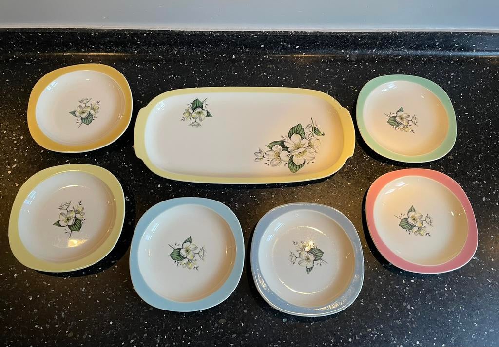 Gebakstel Sphinx Maastricht ‘Magnolia’ pastel, Ophalen of Verzenden, Zo goed als nieuw, Porselein, Overige stijlen