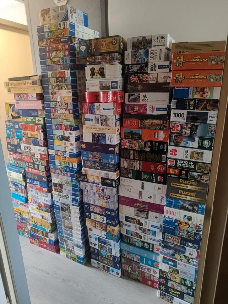 170 puzzels max 2000 stukjes, 36 zijn er nog nieuw, Hobby en Vrije tijd, Denksport en Puzzels, Zo goed als nieuw, Legpuzzel, 500 t/m 1500 stukjes