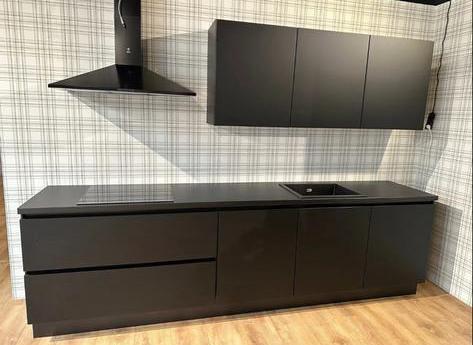 Nieuwe keuken in verpakking - Direct leverbaar!, Huis en Inrichting, Keuken | Complete keukens, Nieuw, Enkelwandige keuken, Zwart