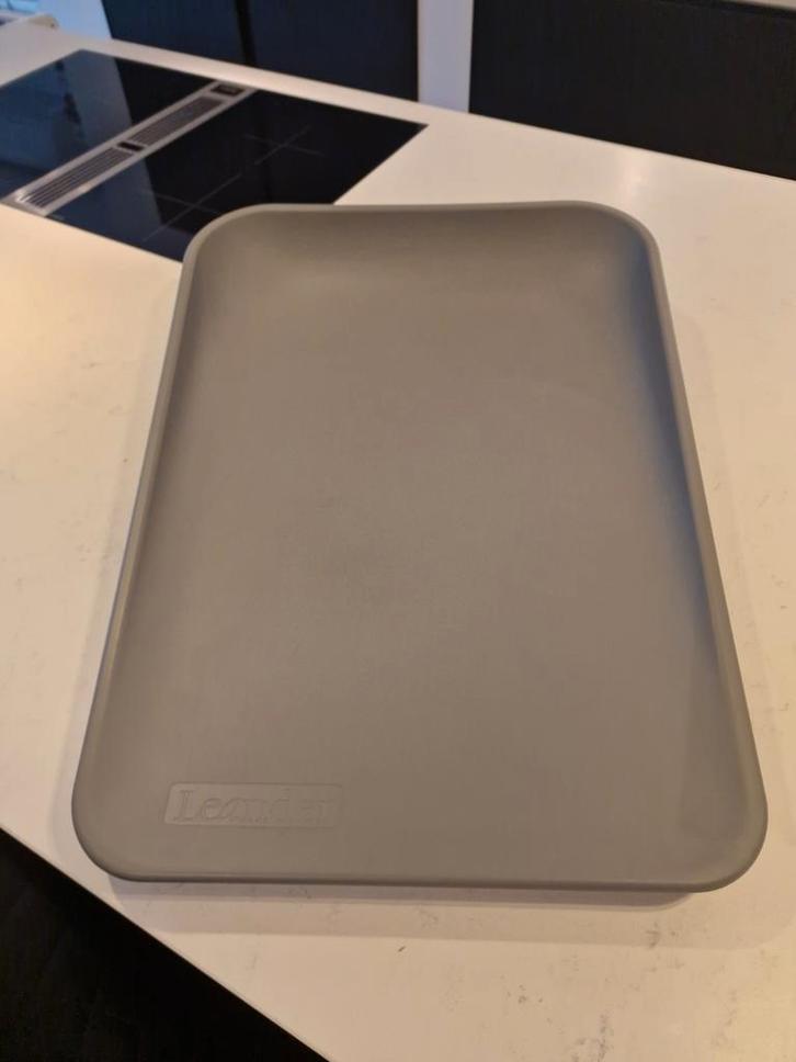 Leander Matty Aankleedkussen - Grijs, Kinderen en Baby's, Badjes en Verzorging, Zo goed als nieuw, Aankleedkussen, Overige merken