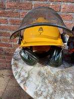 Peltor helm met oorbescherming, Doe-het-zelf en Verbouw, Veiligheidshelmen, Ophalen, Gebruikt