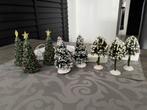 Diverse verlichte kerstbomen voor kerstdorp, Diversen, Kerst, Ophalen, Zo goed als nieuw