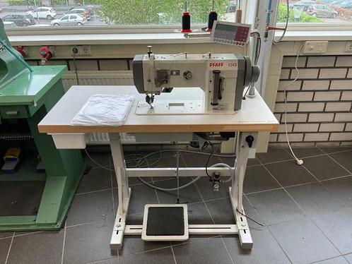 Pfaff 1243 Naaimachine v.v. P40ED Ecodrive en control pannel, Hobby en Vrije tijd, Naaimachines en Toebehoren, Gebruikt, Naaimachine