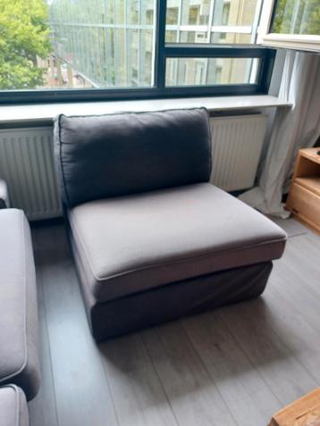 Grijze Ikea bank (verkleurd) - afbeelding 2