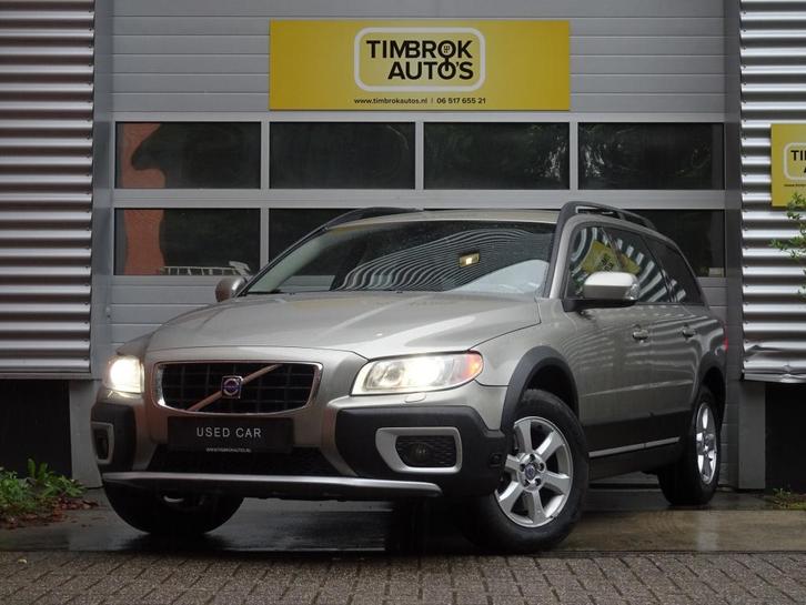 Volvo XC70  3.2 AWD *Xenon/Trekhaak/Leer/Historie/Youngtimer, Auto's, Volvo, XC70, 4x4, ABS, Airbags, Airconditioning, Boordcomputer