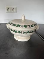 Wedgwood schaal, Ophalen