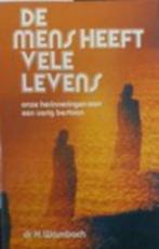 de mens heeft vele levens, Ophalen of Verzenden, Zo goed als nieuw, Achtergrond en Informatie