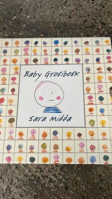 S. Midda - Baby groeiboek