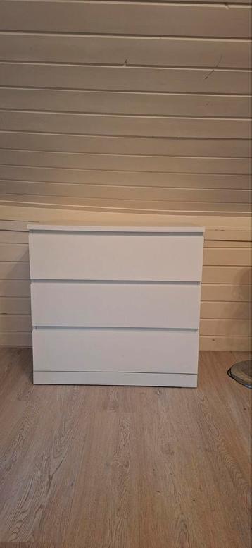 2x IKEA Malm Ladekast - 3 Lades beschikbaar voor biedingen