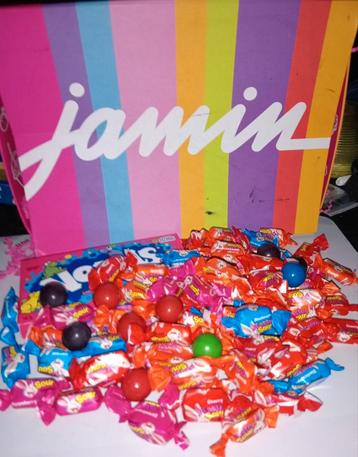 Jamin, sour box beschikbaar voor biedingen