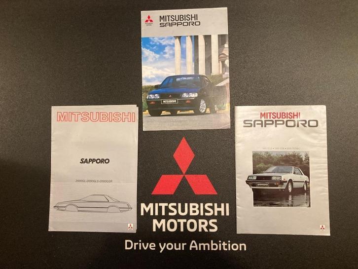 T E A B : 3 verschillende Mitsubishi Sapporo folders, Boeken, Auto's | Folders en Tijdschriften, Zo goed als nieuw, Mitsubishi