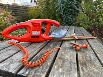Flymo EasiCut 420 – krachtige heggenschaar + verlengsnoer beschikbaar voor biedingen