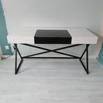 Moderne Laptoptafel met Metalen Onderstel, Huis en Inrichting, Tafels | Sidetables, 100 tot 150 cm, Zo goed als nieuw, Modern